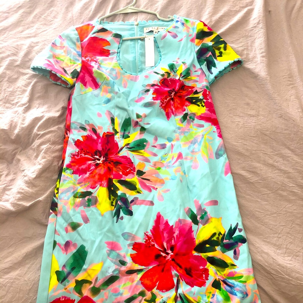 Trina Turk sz 2 beautiful dress